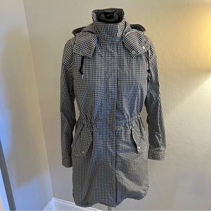 Uniqlo black & white plaid gingham windbreaker rain coat jacket S Spring